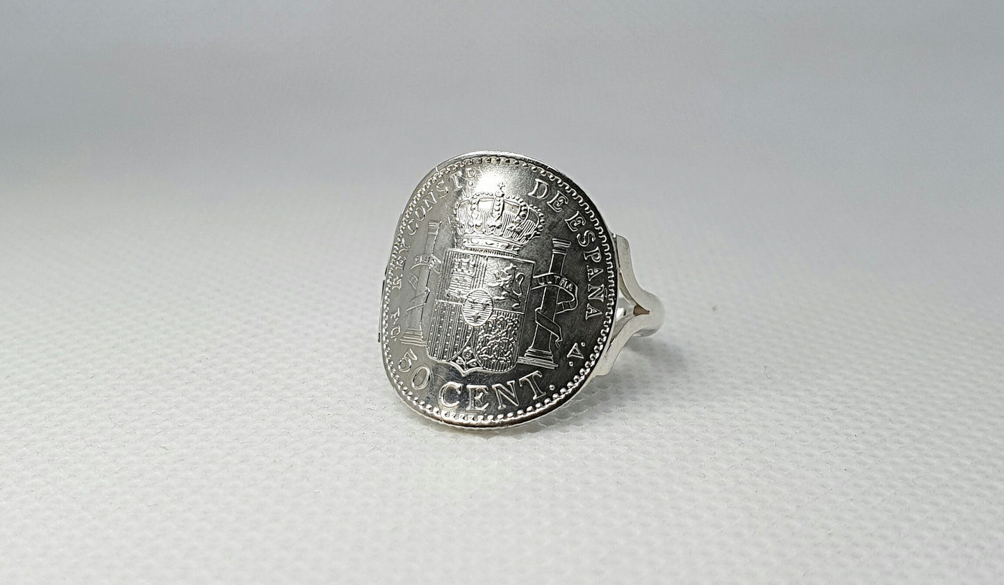 Bague pièce de monnaie 50 Cent d'Espagne cintrée en argent