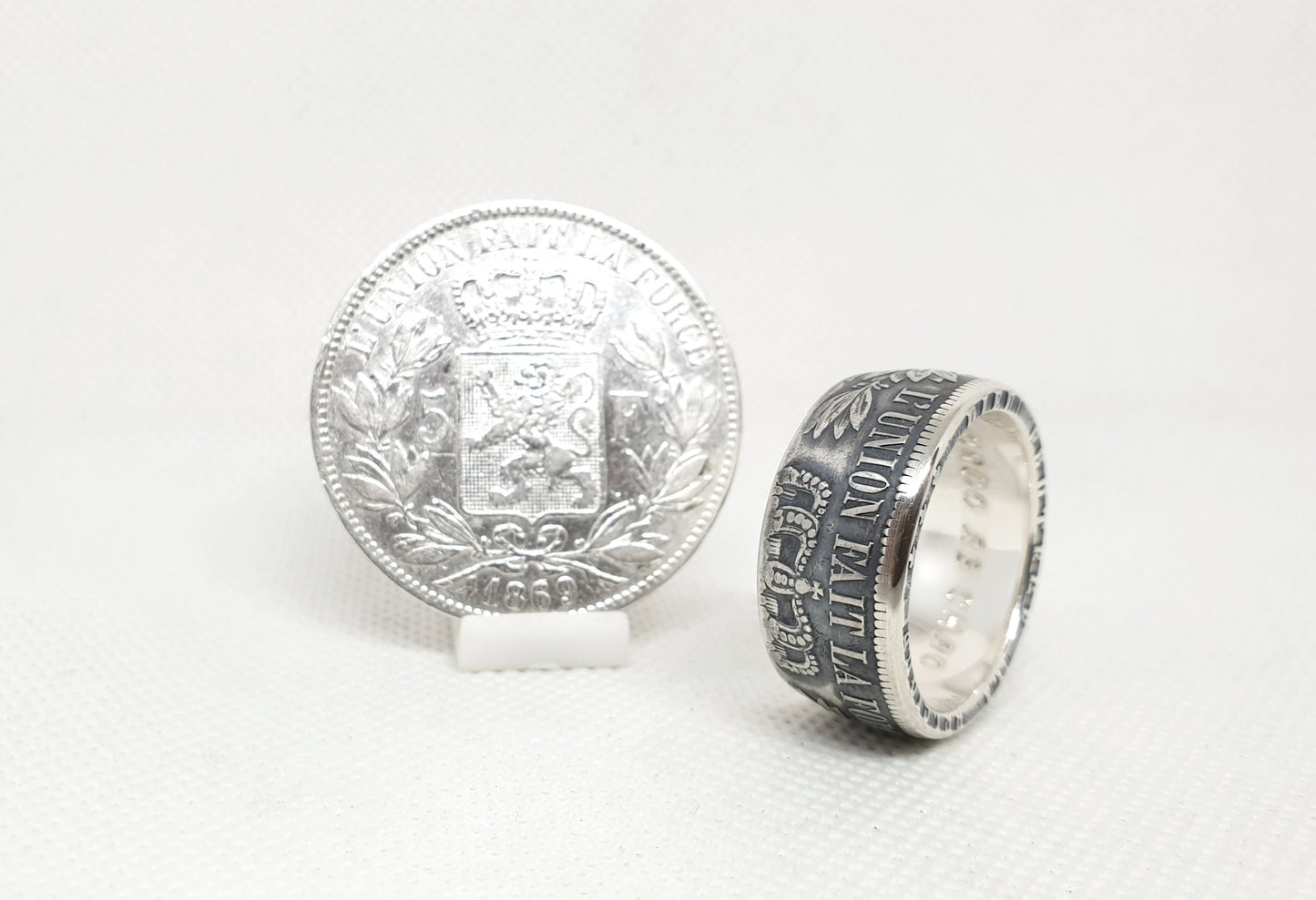Bague pièce de monnaie 5 Francs de Belgique en argent style alliance avec gravure (coin ring)