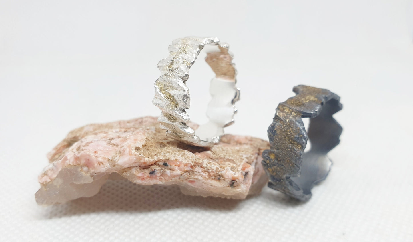 bague rustique morceau de la lune en argent sterling et en or 18 carat (anneau viking)