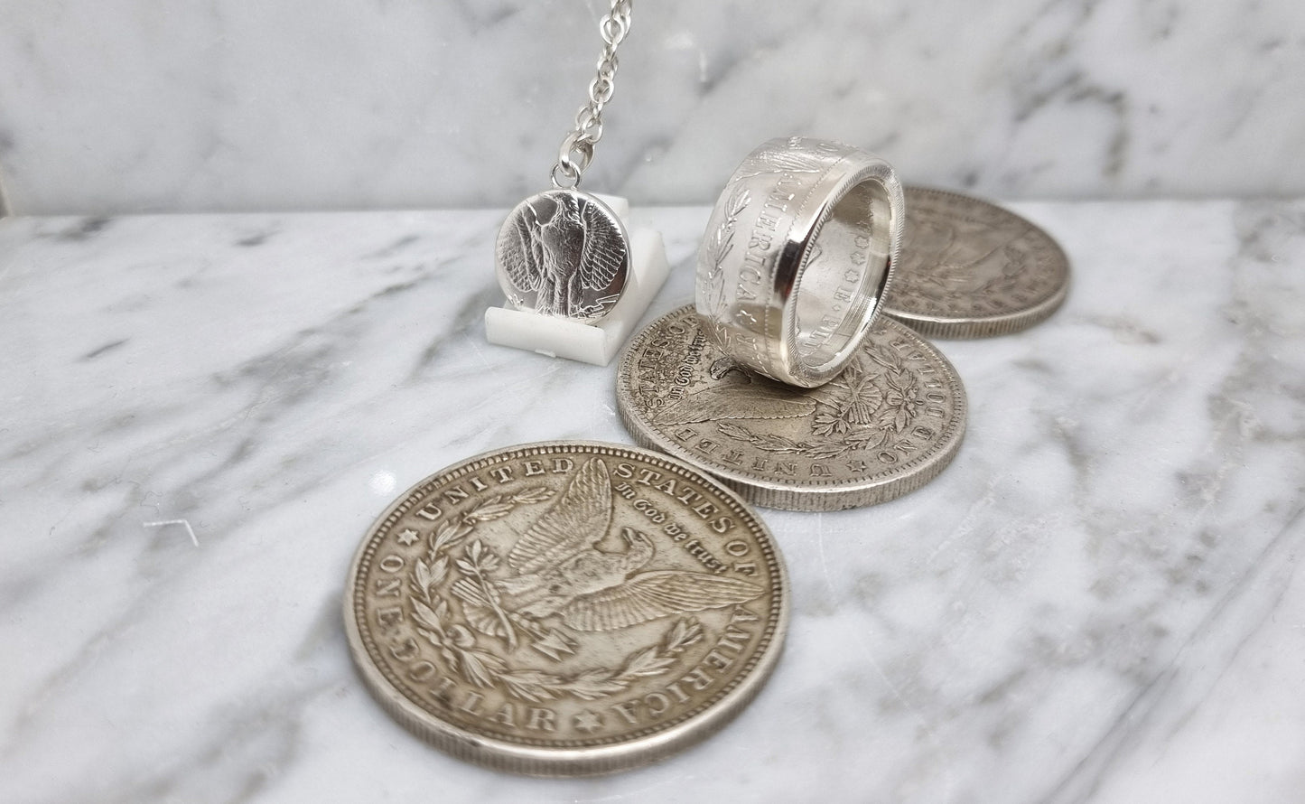 Bague pièce de monnaie 1 Dollar Morgan des Etats-Unis en argent avec son pendentif (coin ring)
