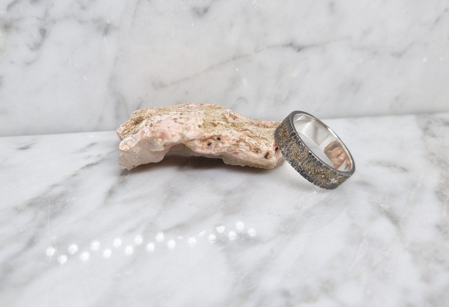 bague rustique morceau de la lune en argent sterling et en or 18 carat