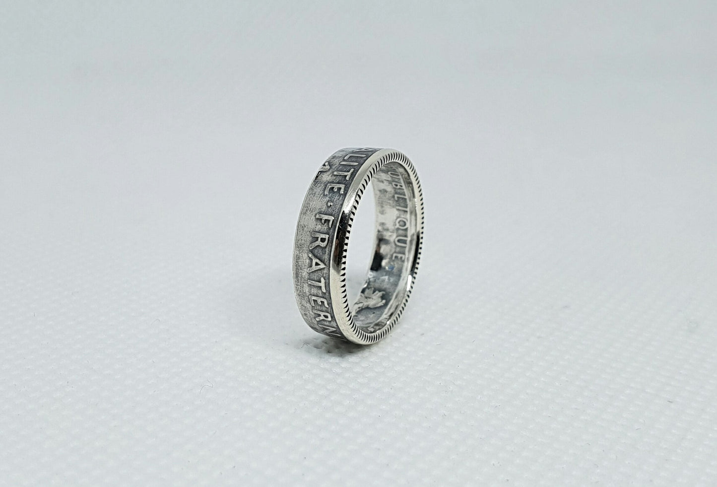 Bague pièce de monnaie 1 Franc Semeuse en argent serti d'un saphir (coin ring)