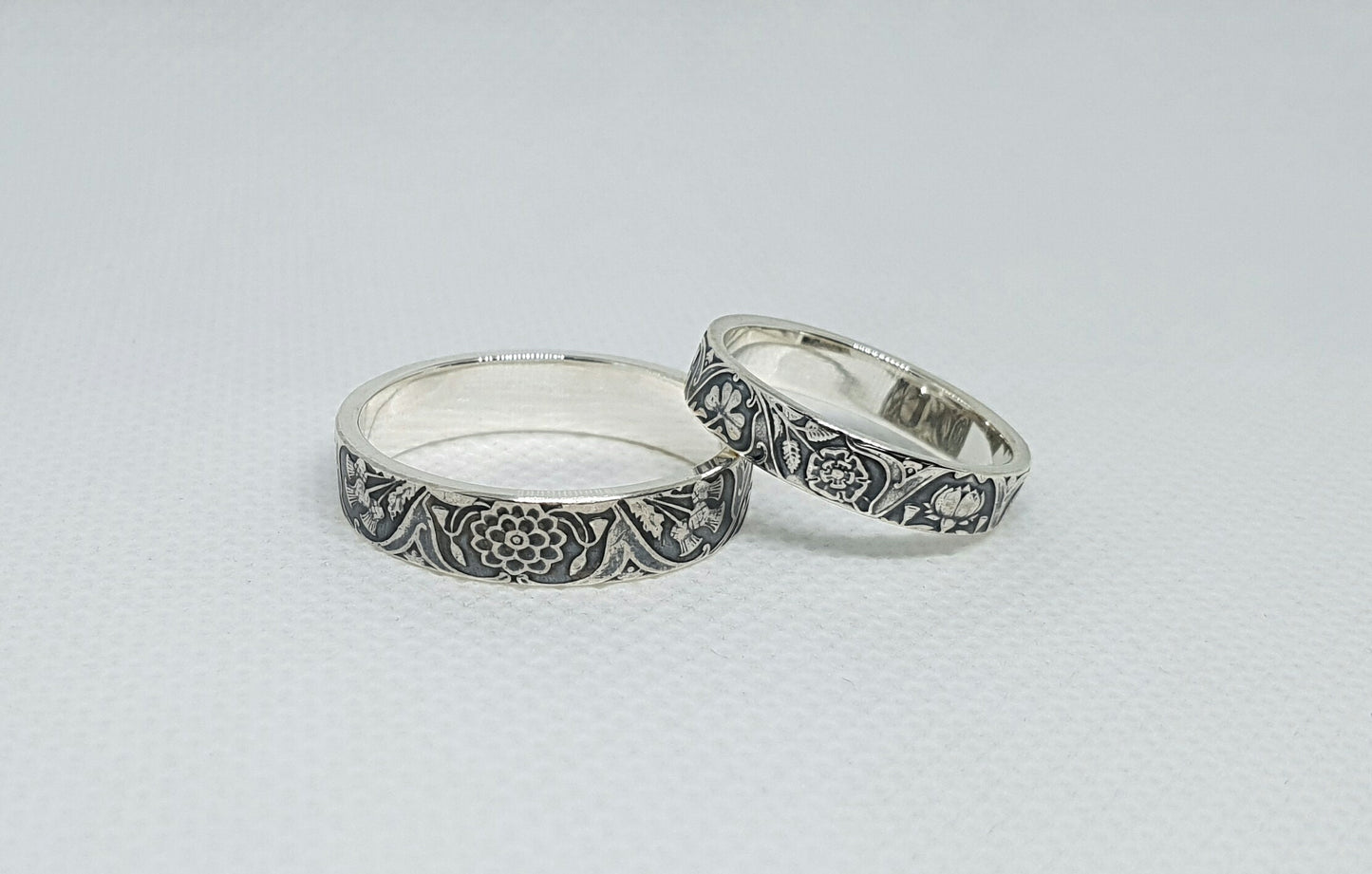 Ensemble bague pièce de monnaie 1 Rupee et un demi Rupee en argent style alliance (coin ring)