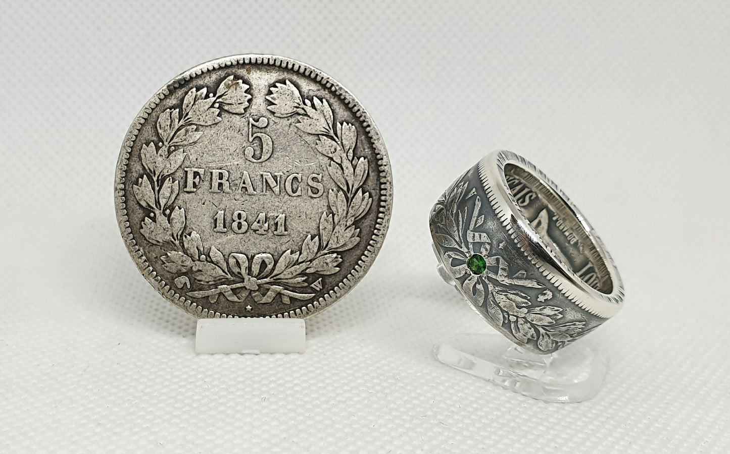 Bague pièce de monnaie 5 Francs Louis Philippe en argent serti d'une tsavorite (coin ring)