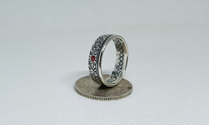 Bague pièce de monnaie 1 Franc Suisse en argent serti d'un rubis (coin ring)