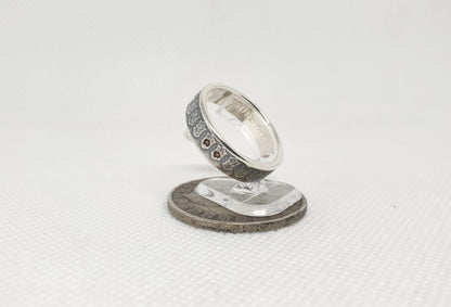 Bague pièce de monnaie 500 Lires d'Italie en argent style alliance serti de deux rubis avec gravure (coin ring)