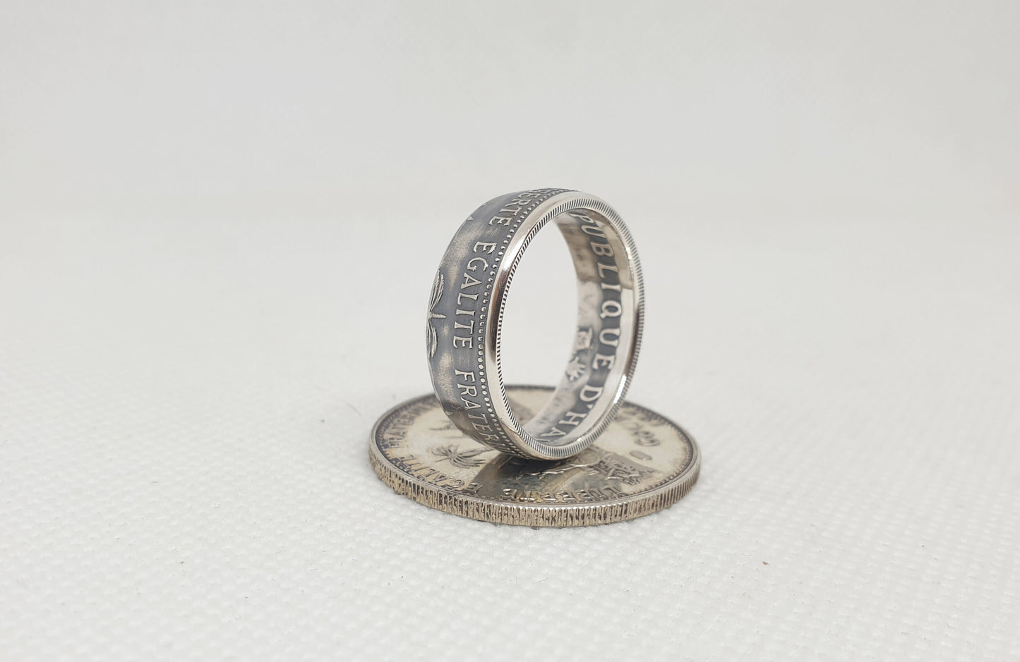 Bague pièce de monnaie 25 Gourdes d'Haiti en argent  (coin ring)