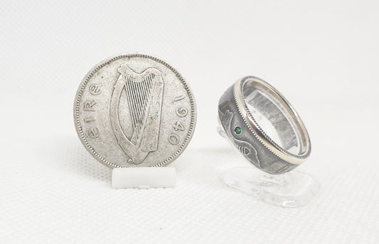 Bague pièce de monnaie 2 Shillings d'Irlande en argent serti d'une émeraude (coin ring)