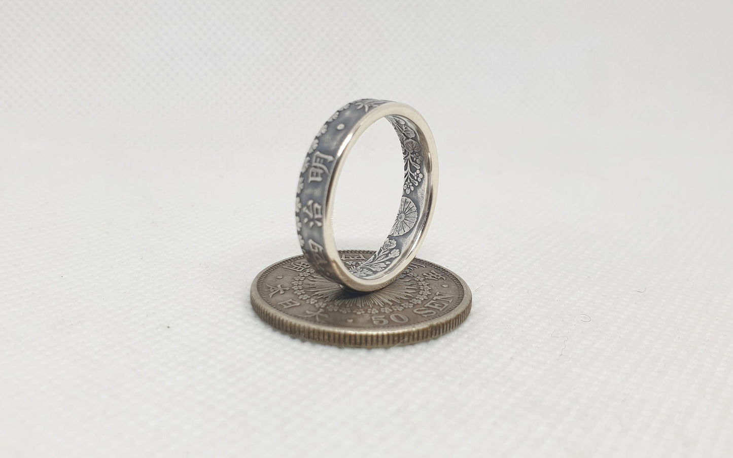 Bague pièce de monnaie 50 sen du japon en argent style alliance (coin ring)