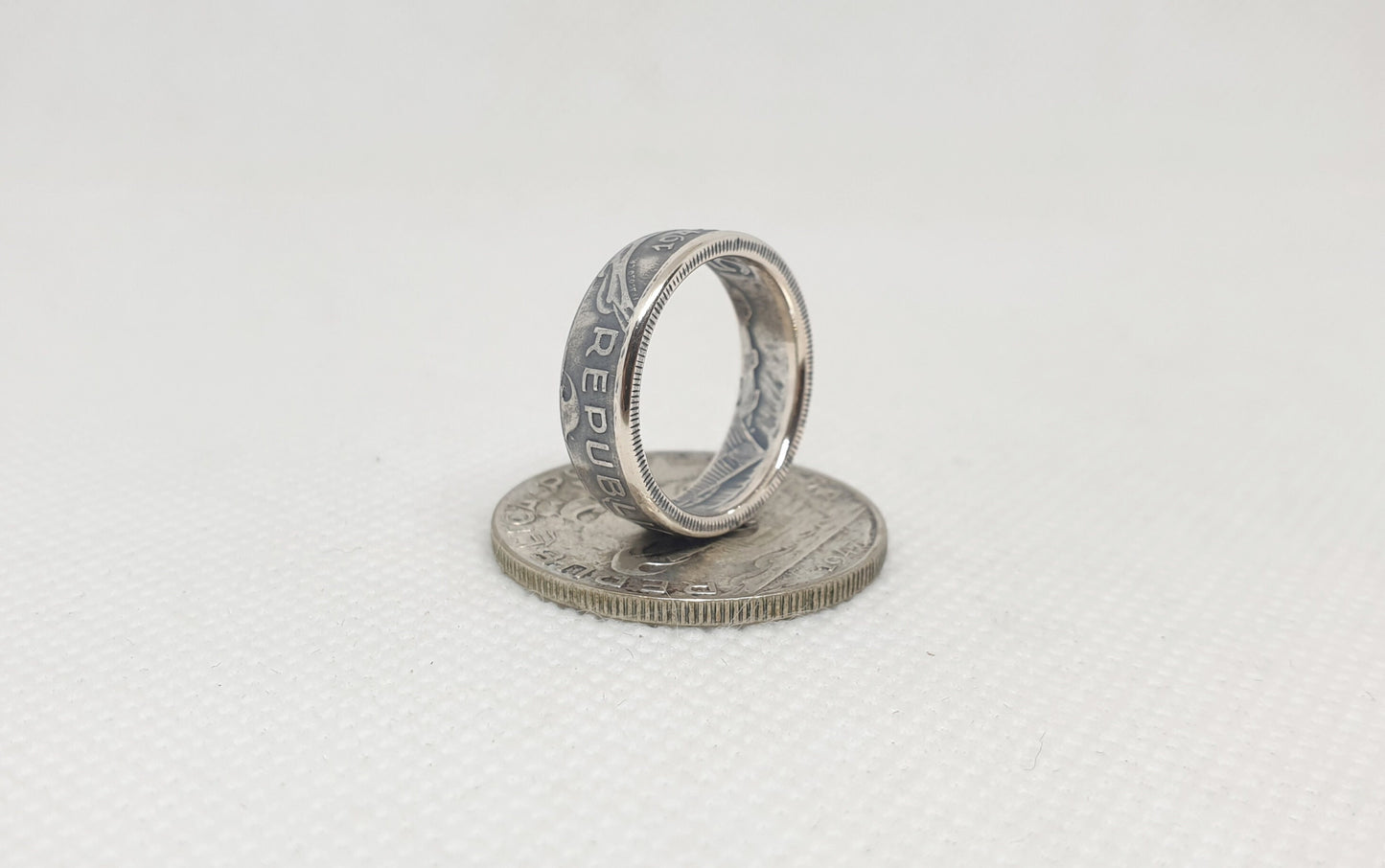 Bague pièce de monnaie 5 Escudos du Portugal en argent (coin ring)