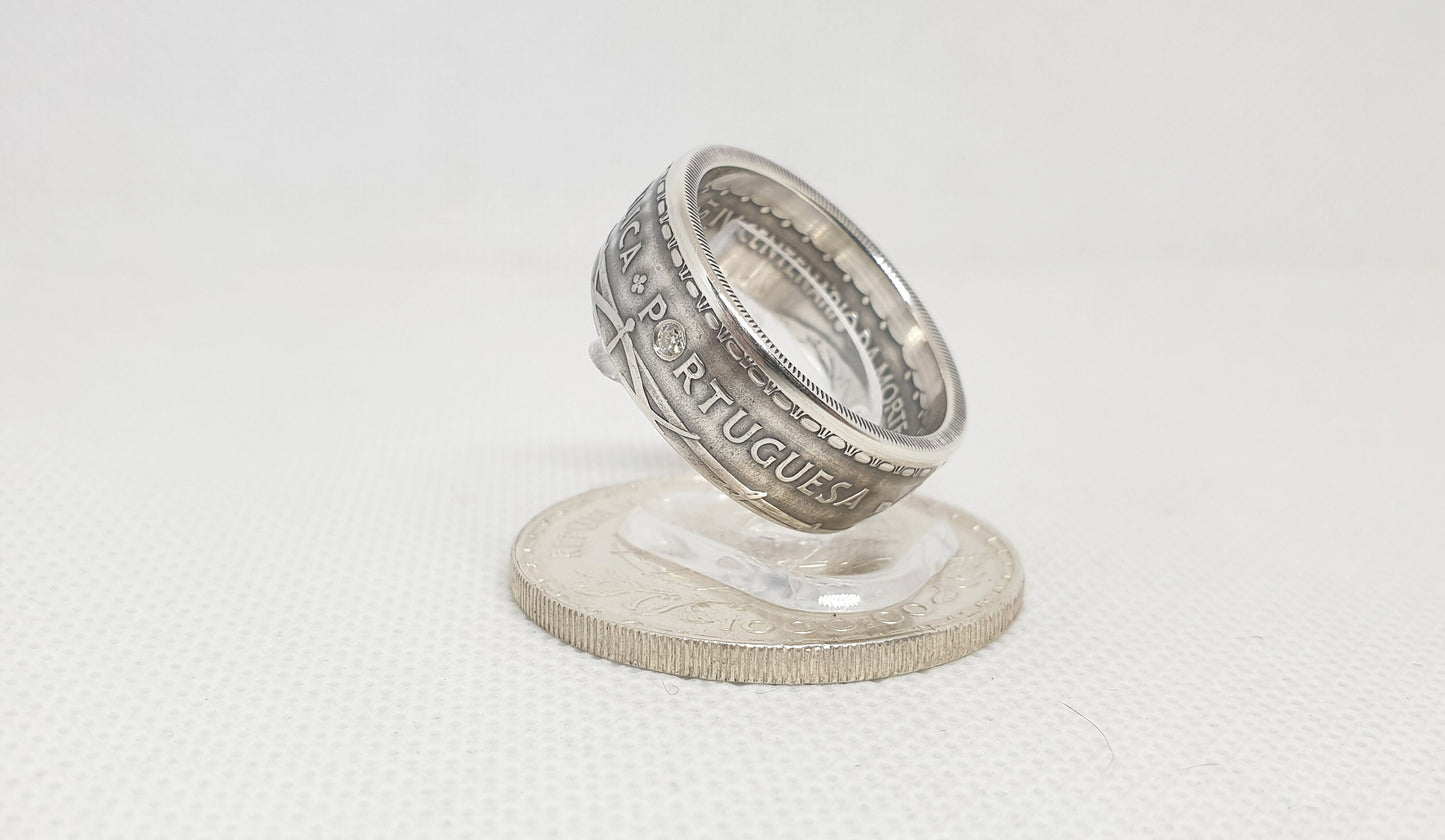 Bague pièce de monnaie 1000 Escudos " Louis de Camoes" du Portugal en argent serti d'un diamant (coin ring)