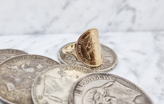 Bague pièce de monnaie 20 Francs Napoléon III tête laurée cintrée en or