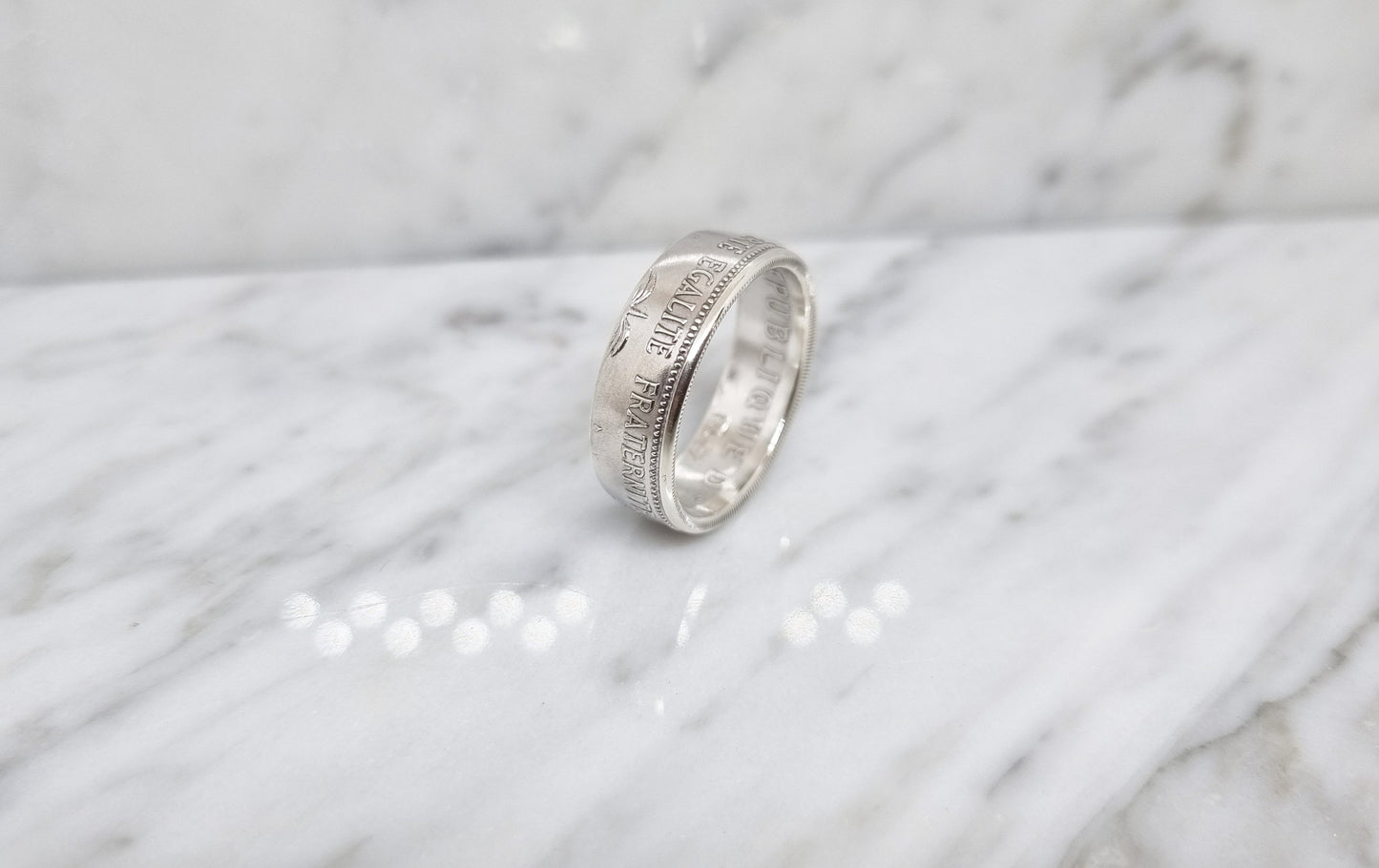 Bague pièce de monnaie 25 Gourdes d'Haiti en argent (coin ring)
