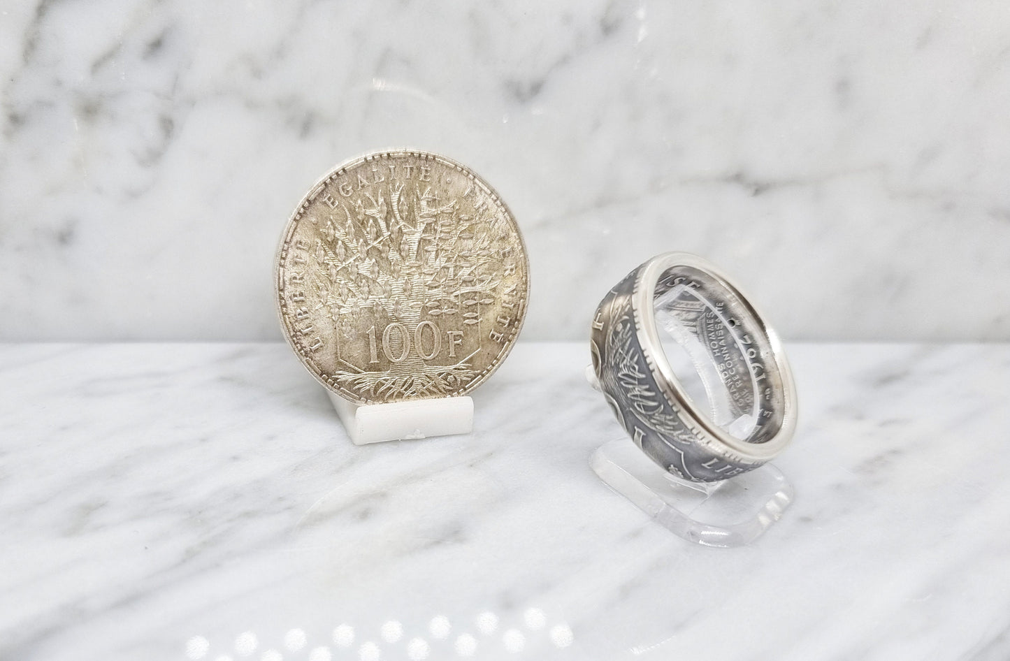 Bague pièce de monnaie 100 Francs "Panthéon" en argent serti d'une spinelle (coin ring)