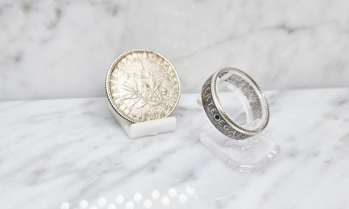 Bague pièce de monnaie 1 Franc Semeuse en argent serti d'une spinelle (coin ring)