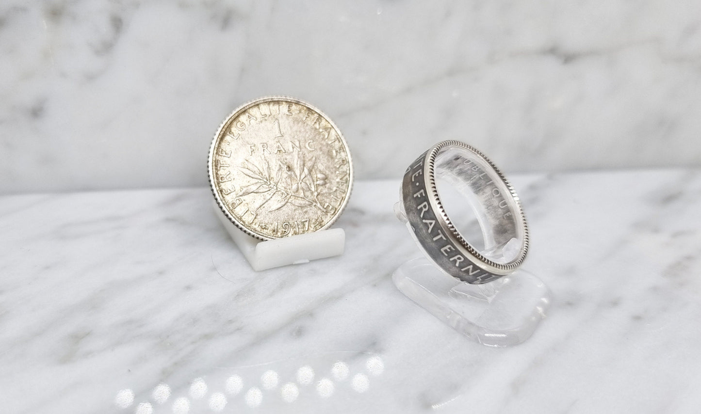 Bague pièce de monnaie 1 Franc Semeuse en argent serti d'une spinelle (coin ring)