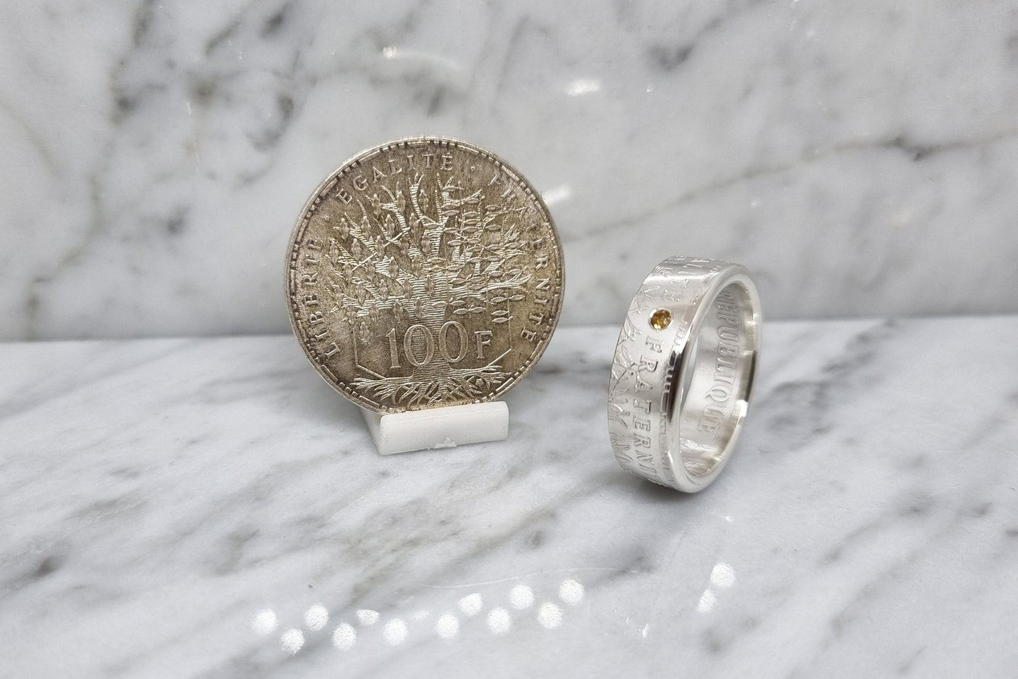 Bague pièce de monnaie 100 Francs "Panthéon" en argent serti d'une citrine (coin ring)