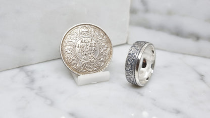 Bague pièce de monnaie demi Rupee d'Inde en argent style alliance (coin ring)