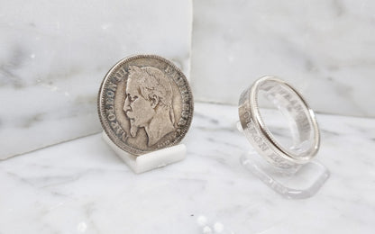 Bague pièce de monnaie 2 Francs Napoléon III visible en argent serti d'un rubis (coin ring)