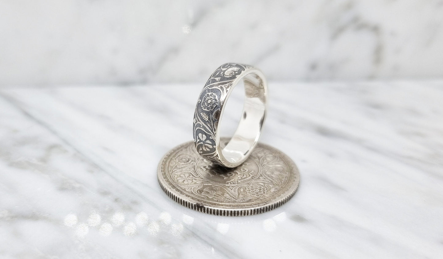 Bague pièce de monnaie 1 Rupee d'Inde en argent style alliance (coin ring)