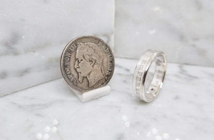 Bague pièce de monnaie 2 Francs Napoléon III visible en argent serti d'un rubis (coin ring)