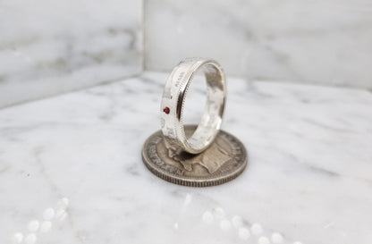 Bague pièce de monnaie 2 Francs Napoléon III visible en argent serti d'un rubis (coin ring)