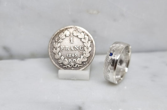 Bague pièce de monnaie 1 franc Louis Philippe en argent serti d'un saphir (coin ring)