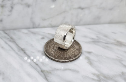 Bague pièce de monnaie 5 Francs Napoléon III en argent style alliance serti d'un saphir, d'un diamant et d'un rubis avec gravure (coin ring)