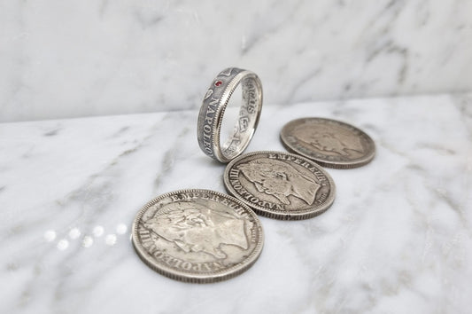 Bague pièce de monnaie 2 Francs Napoléon III visible en argent serti d'un rubis (coin ring)