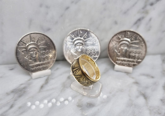 Bague pièce de monnaie 100 Francs Statue de la Liberté en or 920/1000 style alliance avec gravure (coin ring gold)