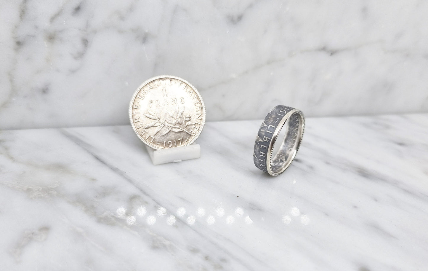 Bague pièce de monnaie 1 Franc Semeuse en argent serti d'un rubis (coin ring)