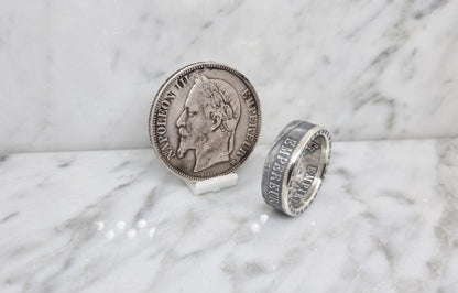 Bague pièce de monnaie 5 Francs Napoléon III visible en argent serti d'un rubis (coin ring)