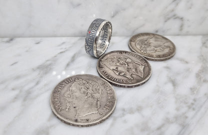 Bague pièce de monnaie 5 Francs Napoléon III visible en argent serti d'un rubis (coin ring)