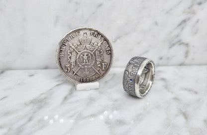 Bague pièce de monnaie 5 Francs Napoléon III en argent serti d'un saphir (coin ring)