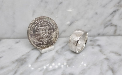 Bague pièce de monnaie 1000 Escudos " Louis de Camoes" du Portugal en argent serti d'un diamant (coin ring)