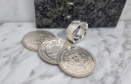 Bague pièce de monnaie 1000 Escudos " Louis de Camoes" du Portugal en argent serti d'un diamant (coin ring)